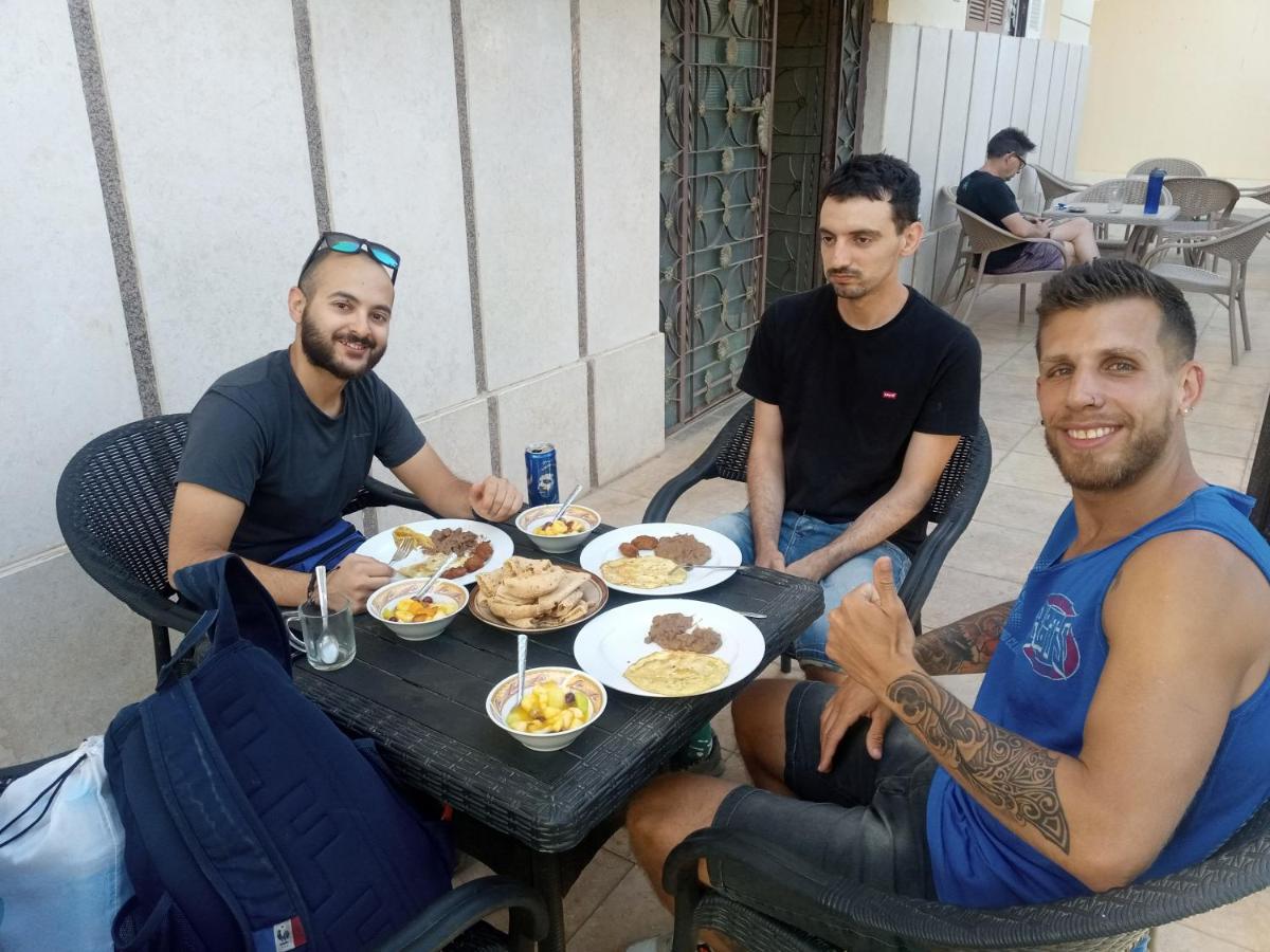 Go Inn Backpackers Асуан Екстериор снимка